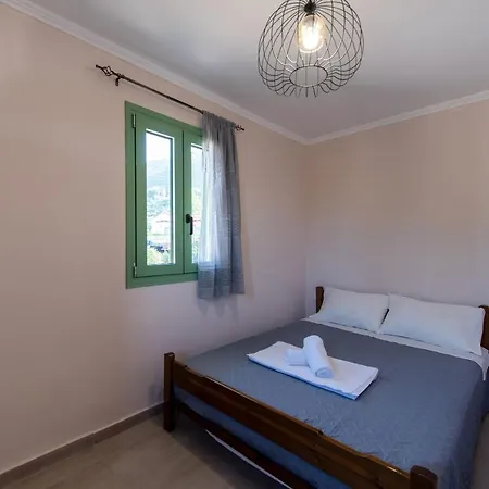 Holiday home Mariettas