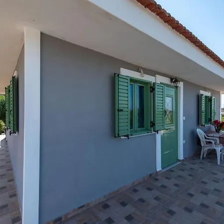 Holiday home Mariettas